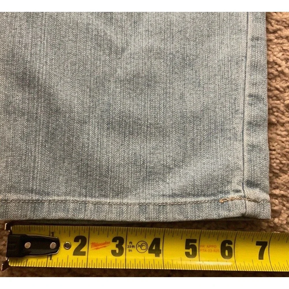 Gloria Vanderbilt Jeans Women's Amanda  Size 12P Blue Cotton Blend Straight Leg - Picture 6 of 7